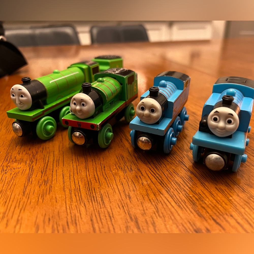 Single Thomas the train - you choose